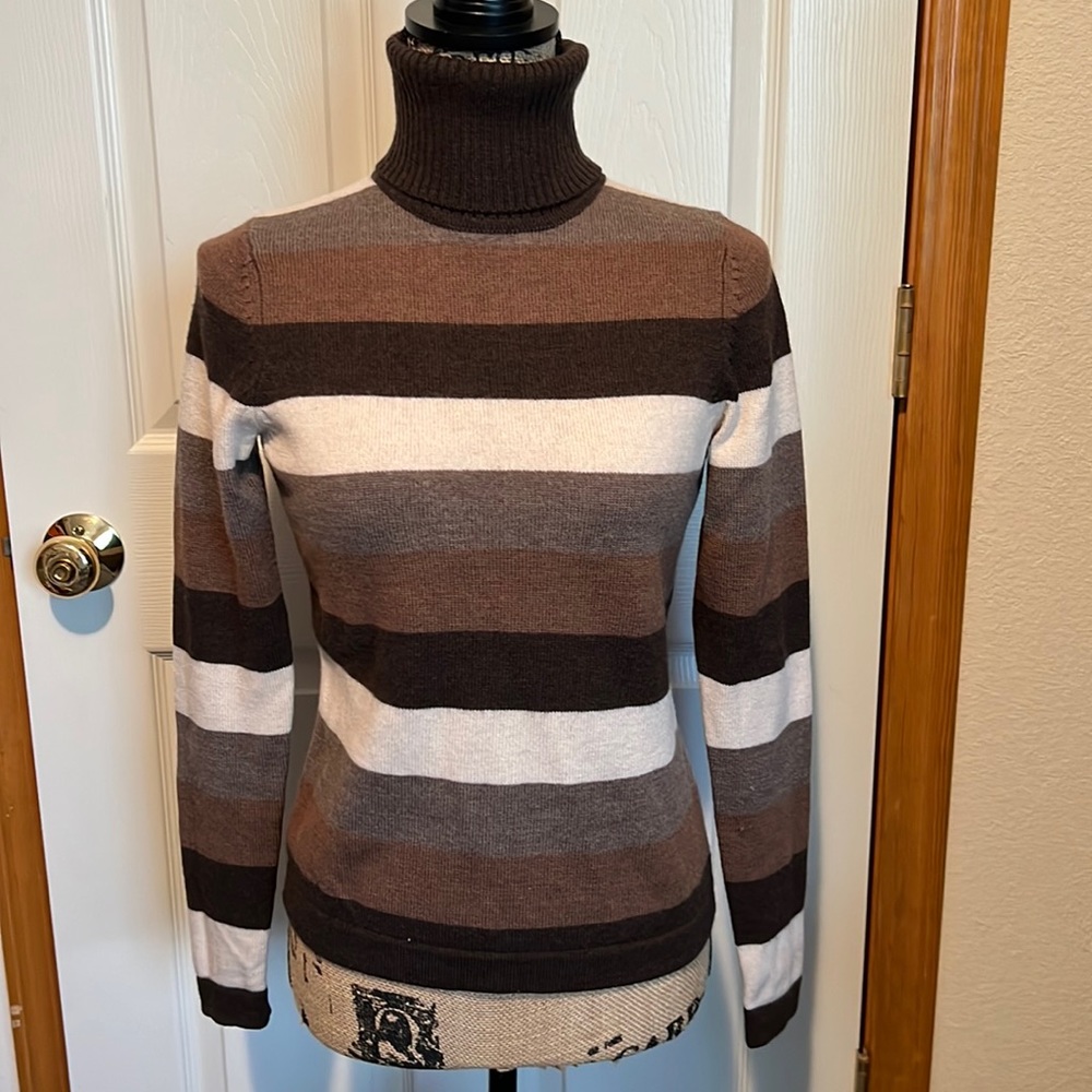 Patagonia sweater